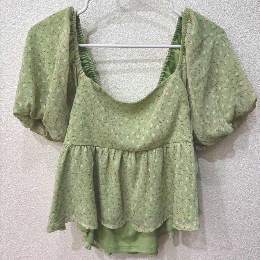 Altar’d State “Evangeline Babydoll” Green Open-Back Puff-Sleeve Top